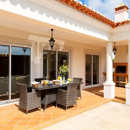 The Village - D'el Rey Golf & Villa *