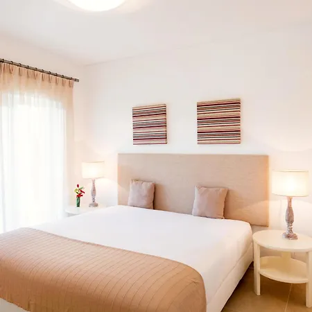 The Village - D'el Rey Golf &