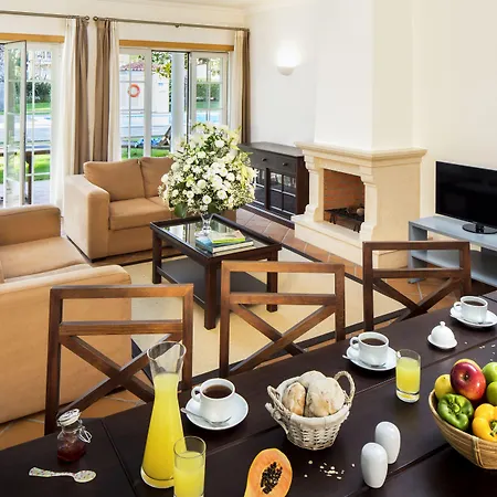 The Village - D'el Rey Golf & וילה